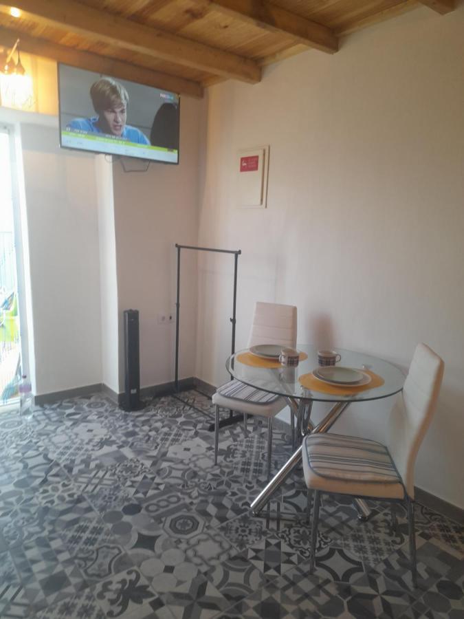 Estudio Dominicana In Albufeira Gale Luaran gambar