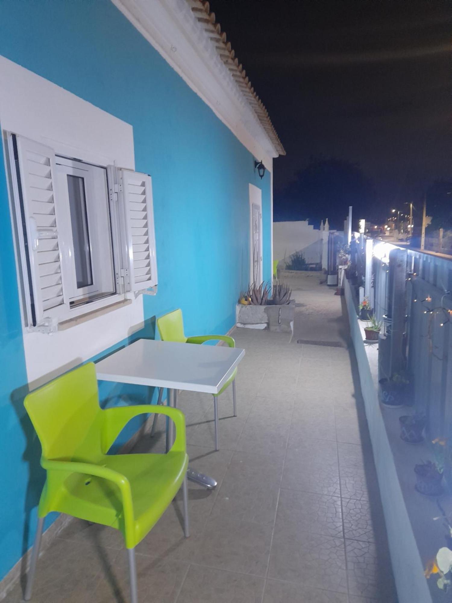 Estudio Dominicana In Albufeira Gale Luaran gambar